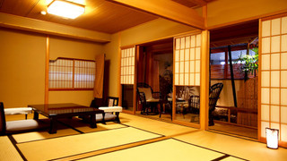 [秀山閣] 天然温泉付客室 (禁煙)