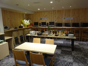 夕食も朝食も楽しめるレストラン3700447