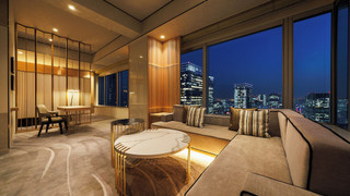 -UTSUROI- (リノベーション)コーナースイートツイン 55平米 禁煙