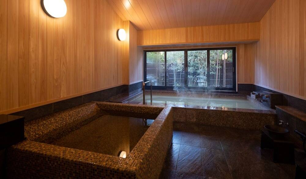 薬草湯と温泉 / 3