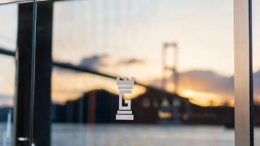 施設の入り口 / 16