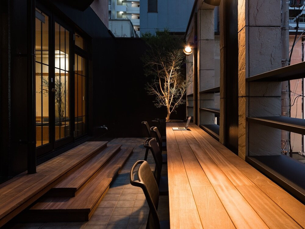 ロビーラウンジ