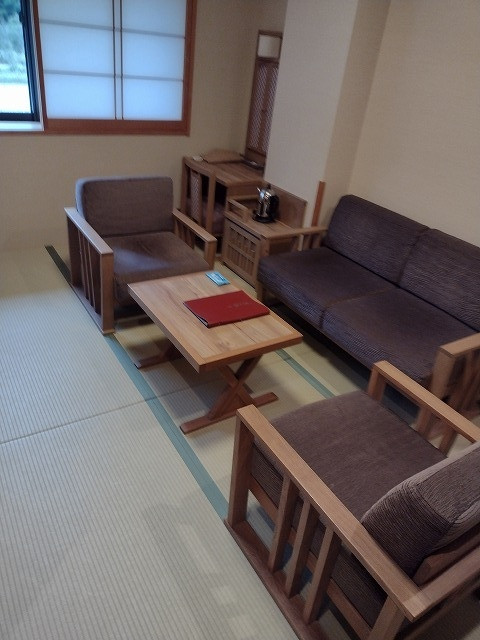 部屋のリビング部分