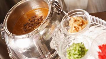 食事・飲み物 / 3