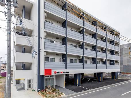 Mr.KINJO in GRAND BLUE CHATAN / 3