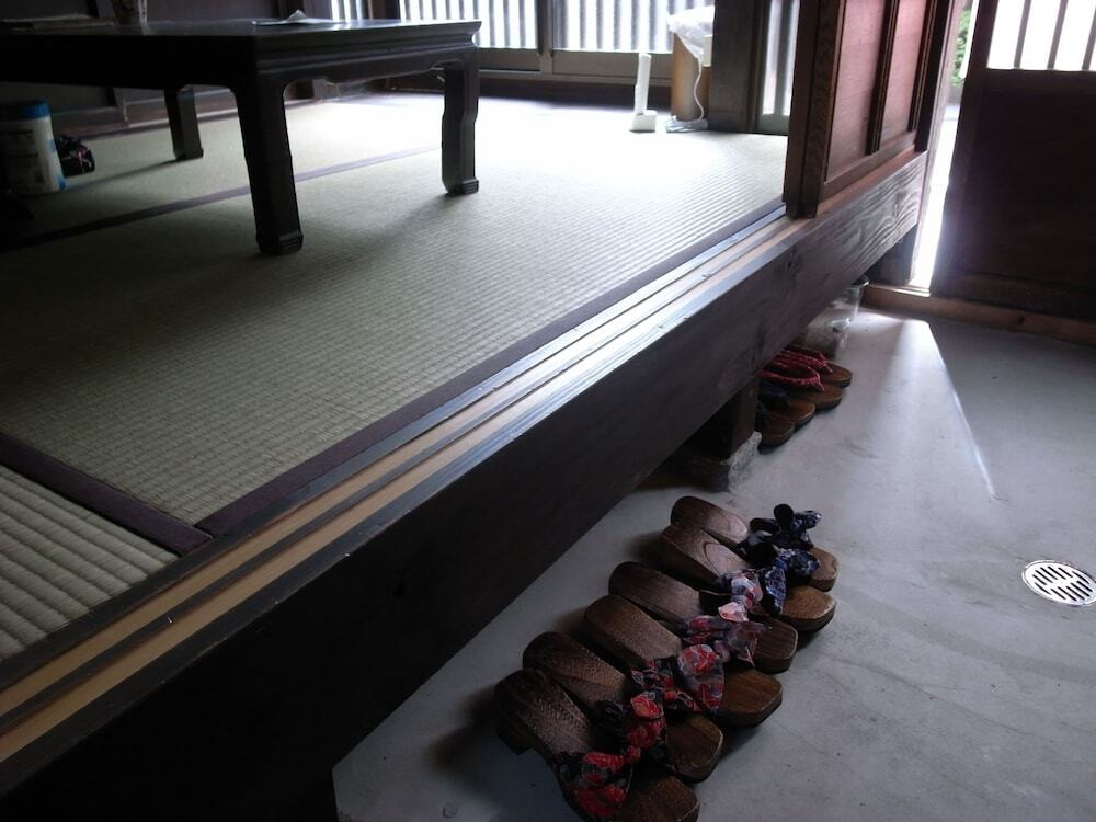 ロビーラウンジ