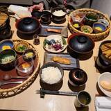 熱海月右衛門（アタミツキエモン）