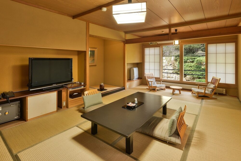 大名家ゆかりの温泉と、ブランド牛を味わう宿3514787