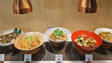 朝食ビュッフェ / 3