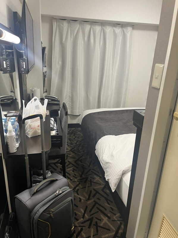 過去一狭い部屋でした