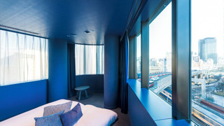 [ダークブルー] コーナールーム 禁煙