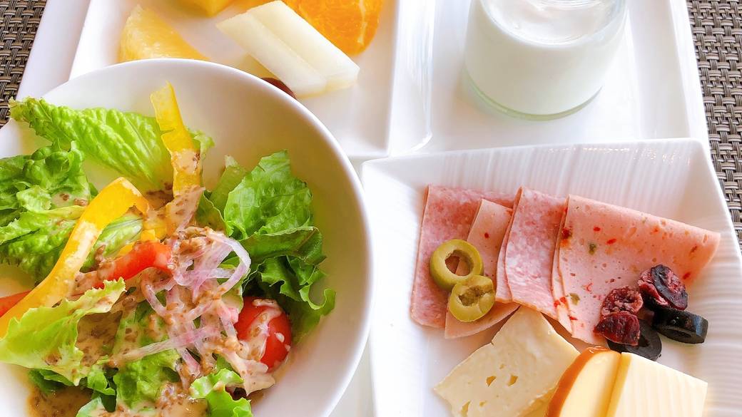 ライブ感あふれる空間
出来立ての朝食を / 2
