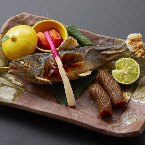 和洋会席料理 岩魚の塩焼