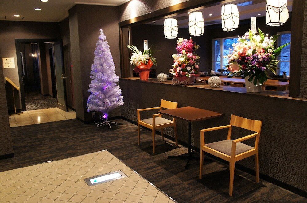 ロビーラウンジ