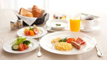 食事・飲み物 / 4