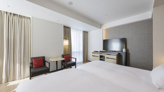 デラックスハリウッドツイン 禁煙 (3名利用) 38平米