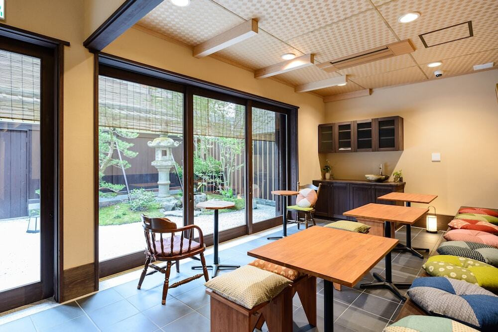 ロビー応接スペース