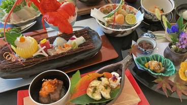 食事・飲み物 / 7