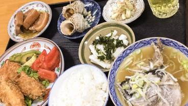 食事・飲み物 / 4