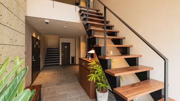 内部エントランス / 3