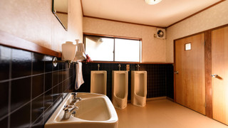 和室 6 畳 + 3.5 畳 (バストイレなし) 禁煙