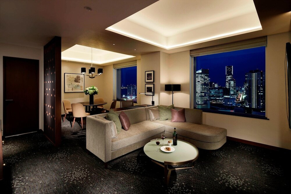 横浜駅すぐで立地良し。食にこだわるカップルにおすすめ3845218