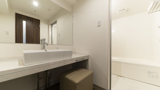 デラックス ツイン (リニューアルルーム)  ベッド２台 禁煙