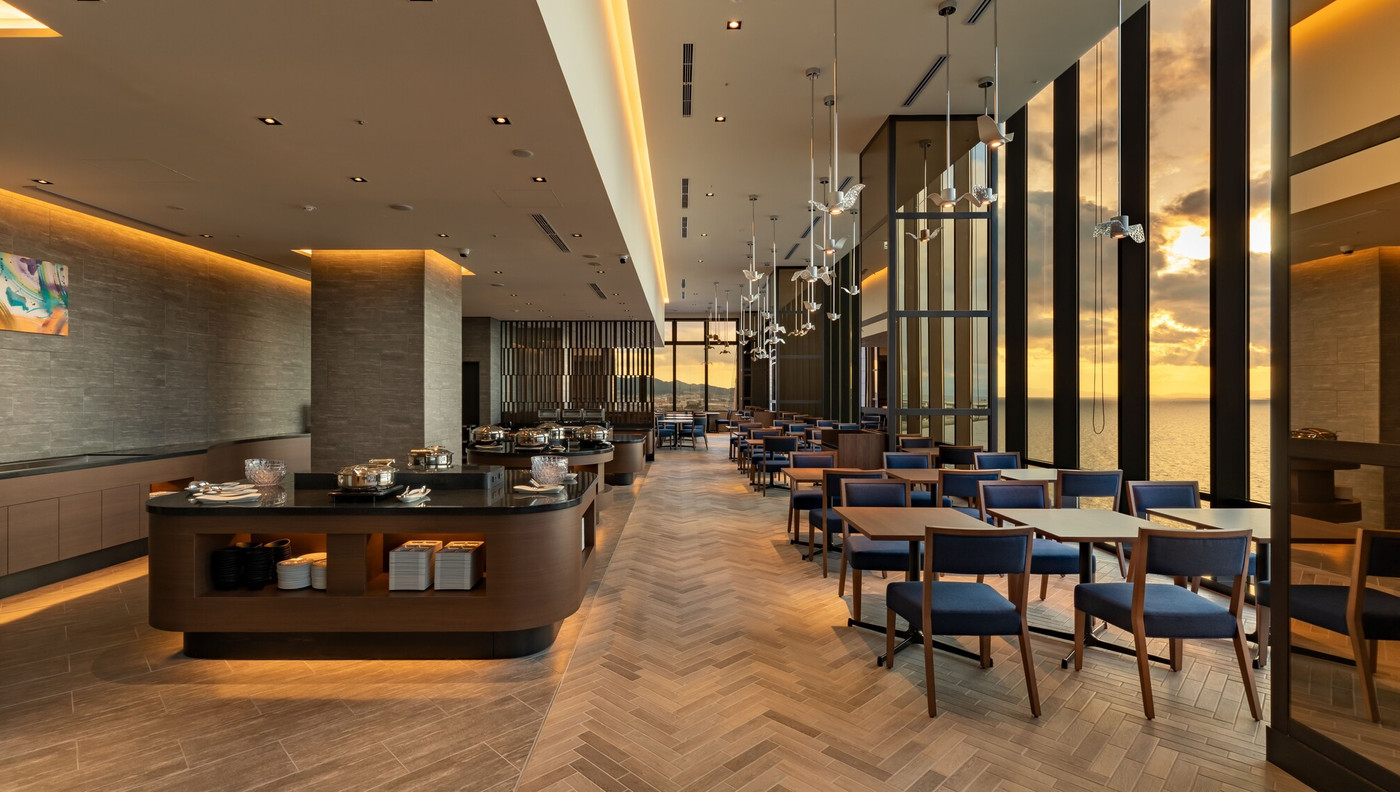 絶景が広がる展望レストランでプレミアムなひと時を3409158