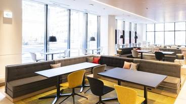 カフェ コントレイル　ソファ / 4