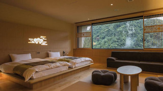 【シャワー付・本館和洋室】七折 響渓谷ビュー【禁煙】