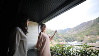 3階 揺らぎの間 (しゃぶしゃぶ) 客室露天風呂付＋個室お食事処