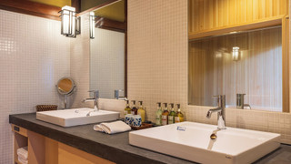 離れ(定員4名 1階「洗心亭」露天風呂付)