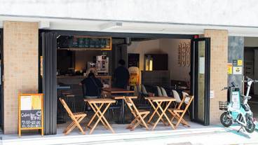 コーヒーショップ / 20