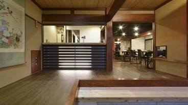 内部エントランス / 3