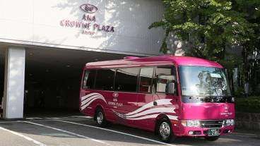 京都駅とホテルを結ぶシャトルバス / 1