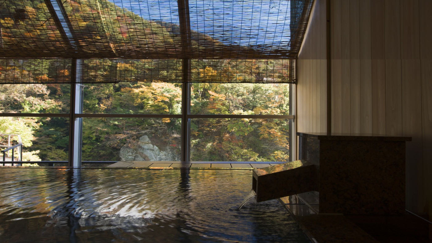 アジアンテイストと和モダンが融合した素敵なお部屋で食事ができるお宿4245188