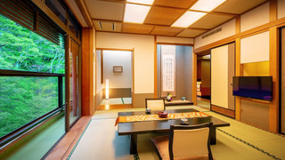 和室10畳  (景観: 渓谷)