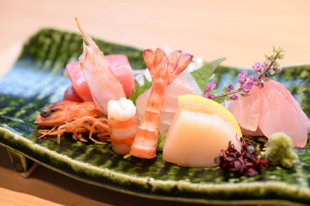 旬の食材を丁寧に料理した、繊細な懐石料理3541818