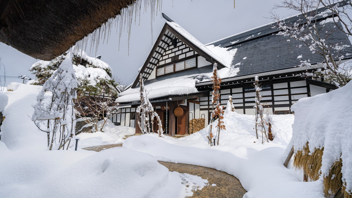 外観 雪景色