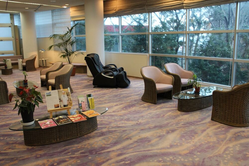 ロビー応接スペース