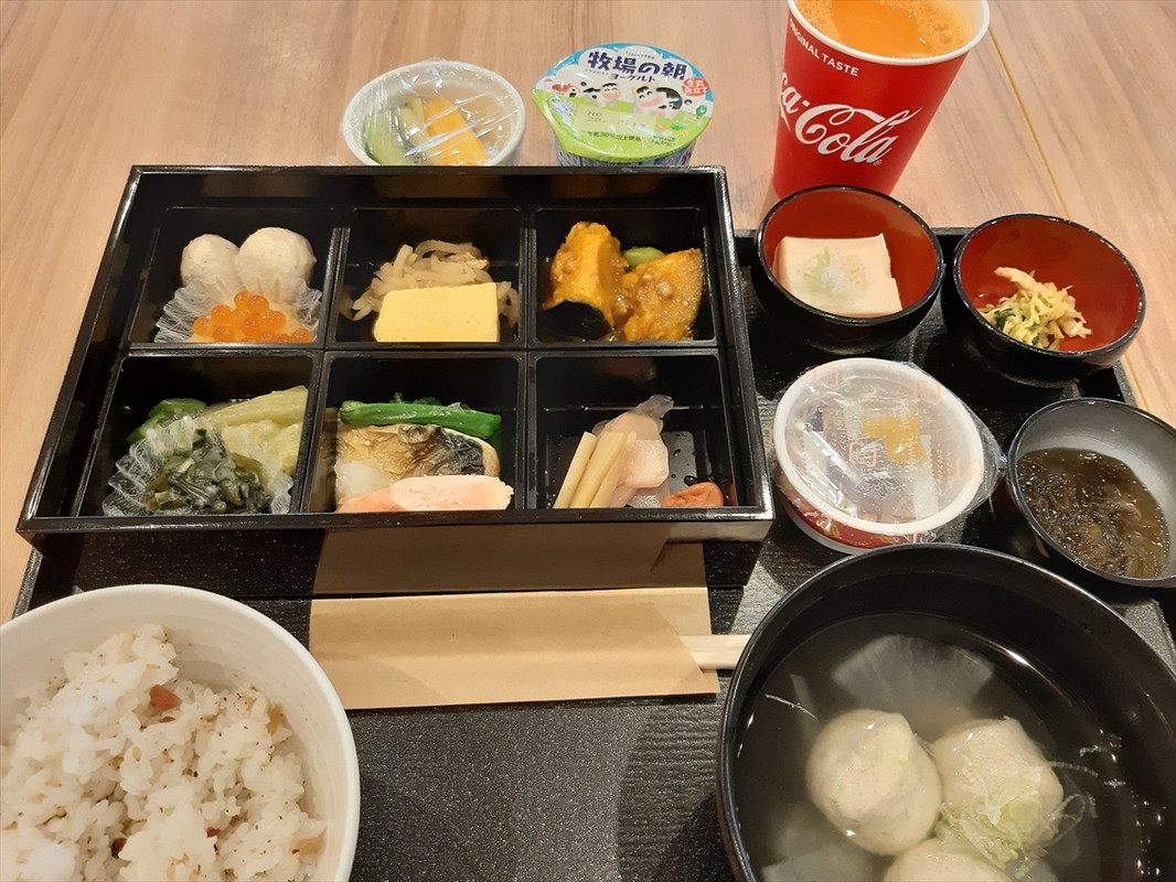 このホテルでは、ぜひ朝食付きにしましょう。