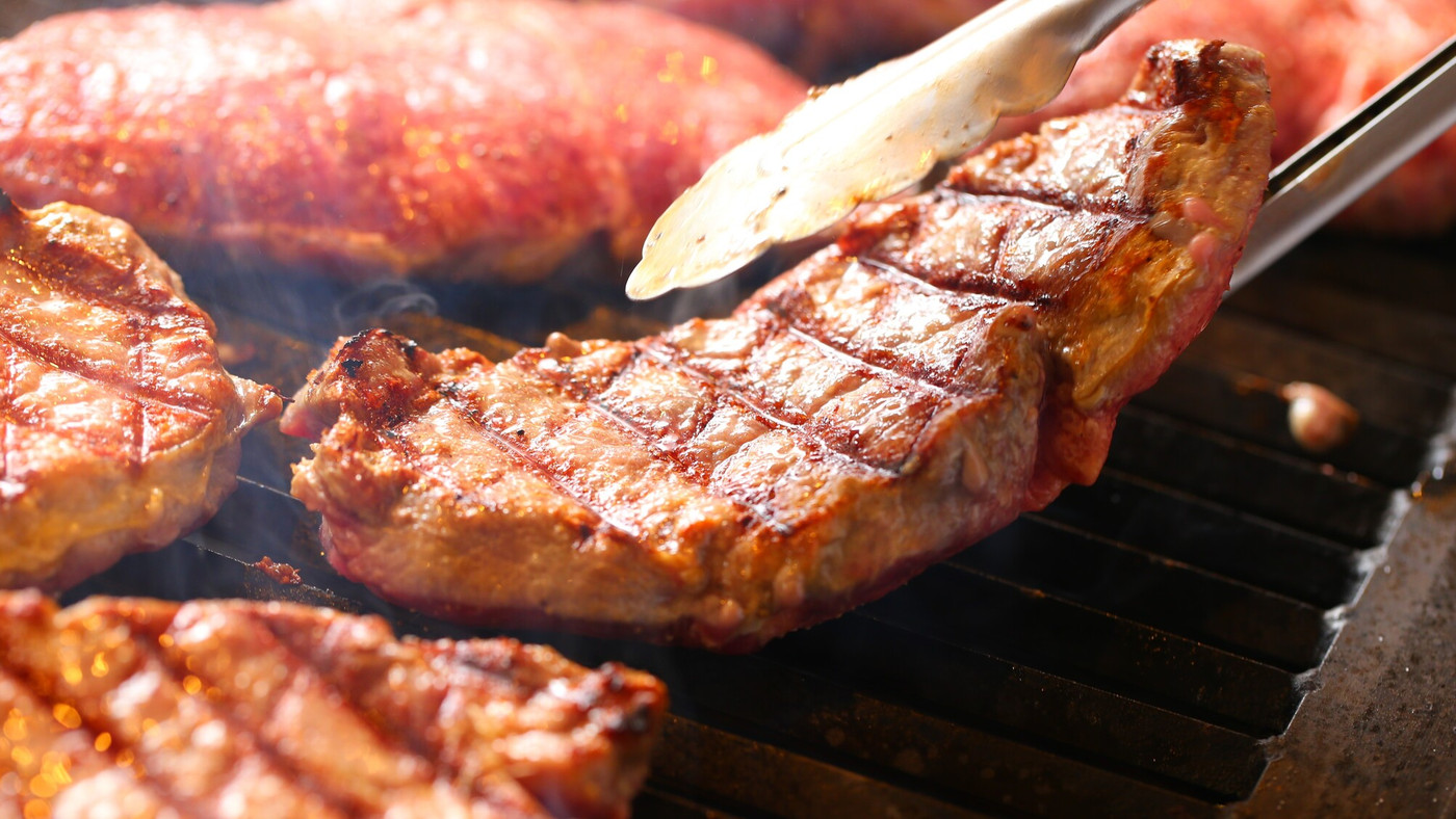 ライブキッチンの夕飯では五感をフル回転3749065