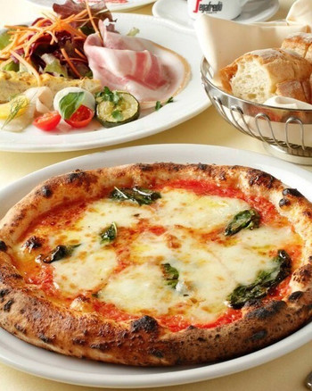 丸ビルと新丸ビル、どっちで食べる？1319584