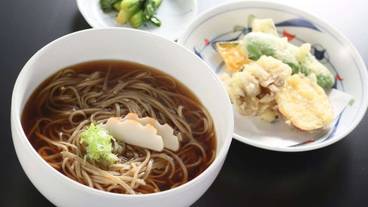 食事・飲み物 / 8