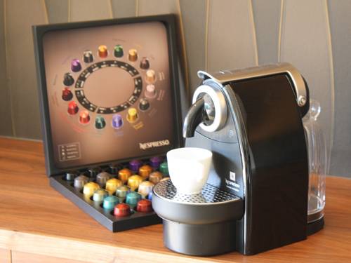 コーヒーメーカー一例 / 2