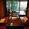 部屋で温泉露天風呂や食事が楽しめます