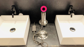 ダブルルーム クイーンベッド 1 台 (禁煙)