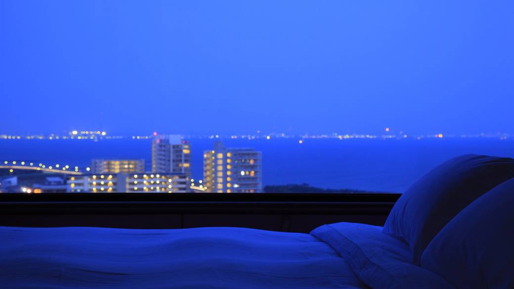 じっくり湯船に浸かり
旅の疲れを癒して / 4