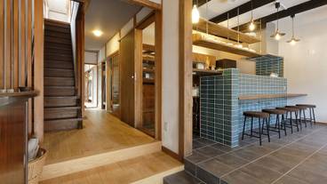 内部エントランス / 3