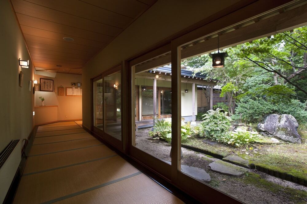 全館畳敷きの純和風宿で過ごす、静寂のひととき3647356